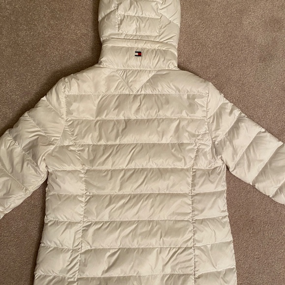 Tommy Hilfiger Down Filled Micro Puffer - Picture 5 of 5